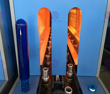 1 تجويف 3-5 1.0Mpa جالون زجاجة تهب آلة مع آلة مساعدة المزود