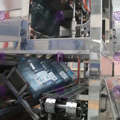 آلة تعبئة برميل زجاجة المياه النقية 5 جالون خط إنتاج المياه 600BPH / 900BPH المزود