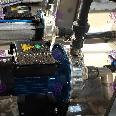 خط تعبئة سعة 20 لترًا بسعة 120 لترًا في الساعة المزود