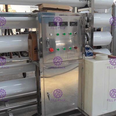 محطة تنقية المياه 4TPH RO مع وحدة CIP TDS متر المزود