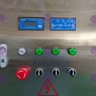 1.0KW 2TPH آلة معالجة المياه بالتناضح العكسي المزود