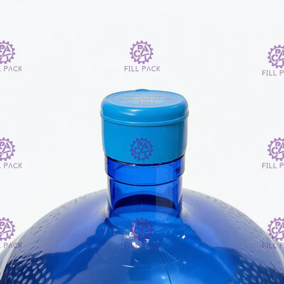 قطعة واحدة من دلو الماء النقي 55 مم غطاء زجاجة جالون PE مع تسميات مخصصة المزود