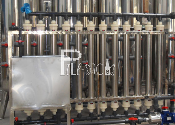 خط تعبئة المياه تنقية الألياف المجوفة 4000 LPH RO Plant المزود
