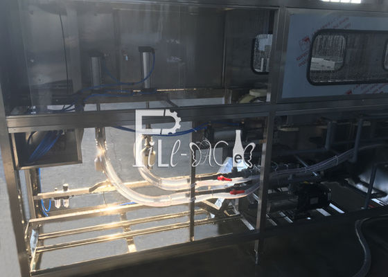 آلة تعبئة المياه القلوية الساخنة 200BPH جالون ملء المزود