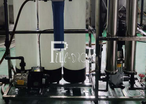 FRP Pre Filters 500LPH آلة معالجة المياه بالتناضح العكسي المزود