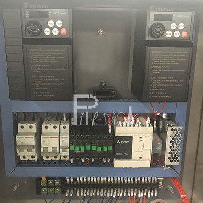 آلة تعبئة إبريق Sus 316 3200BPH Gallon مع حامل زجاجة المزود