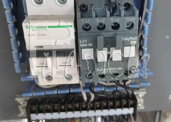 CE ISO 220V 5 جالون غسالة زجاجة مع محطة شطف داخلية المزود