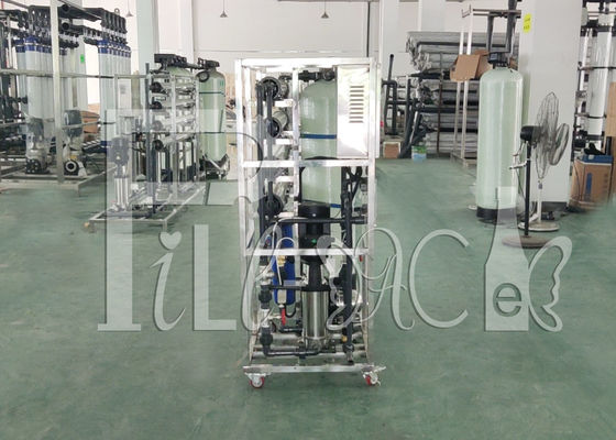 2000LPH مياه الشرب محطة معالجة المياه RO مع 4040 غشاء لمصنع المياه المزود