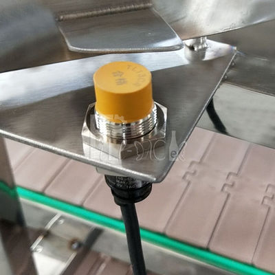 120bph 3/5 جالون / 20 لتر آلة تعبئة المياه مع جهاز تحميل دلو أوتوماتيكي المزود