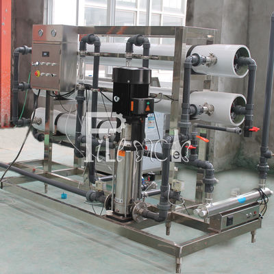 Sus304 Auto Operation Valve الشرب 4000lph Ro آلة معالجة المياه المزود