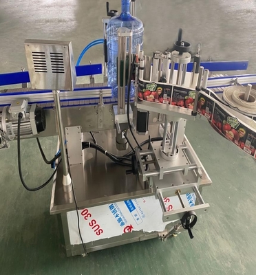 1200BPH التلقائي 5 جالون زجاجة Labeller PLC التحكم حسب الطلب المزود